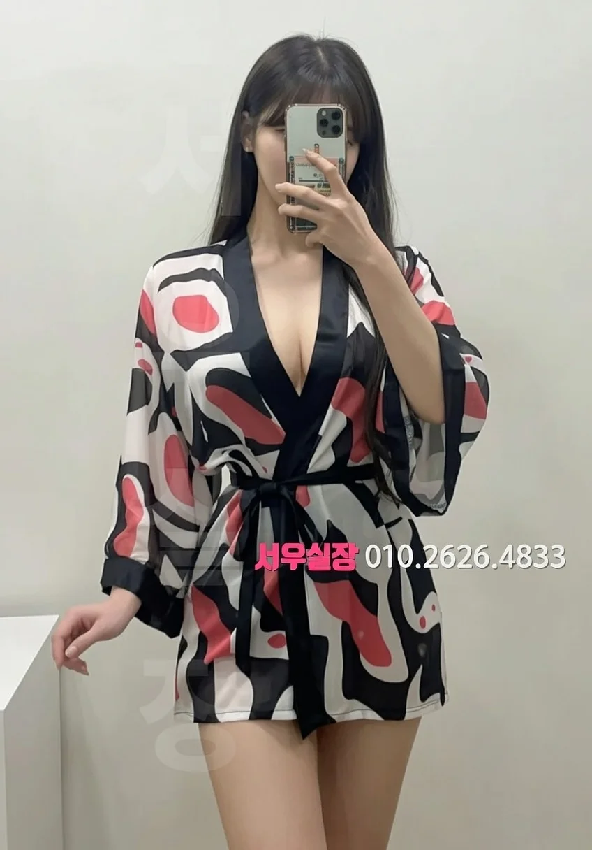 교문동 란제리룸 프리미엄 라인업 8번 프로필